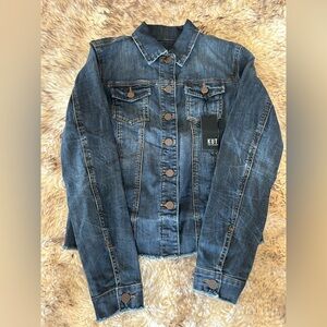 NWT Kut from the Kloth Women’s Ariel distress denim jeans jacket size S